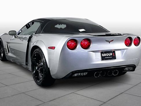 Used 2008 Chevrolet Corvette Coupe image 11