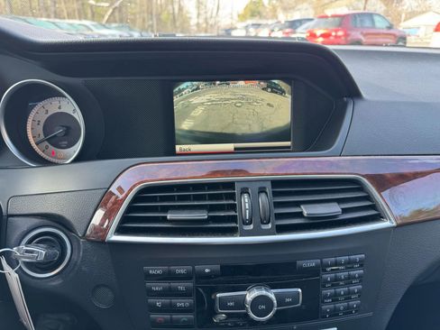 Used 2013 Mercedes-Benz C 300 4MATIC Sedan image 17
