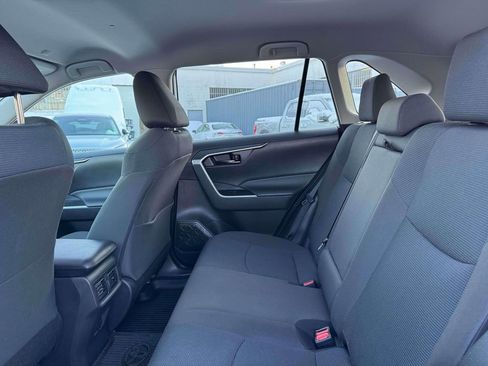 Used 2023 Toyota RAV4 LE image 11