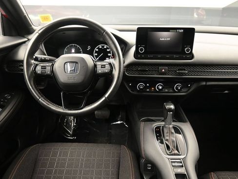 Certified 2024 Honda HR-V Sport image 19