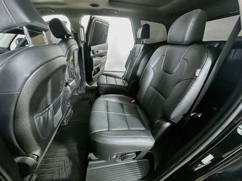 Used 2023 Kia Telluride SX AWD/4WD image 17