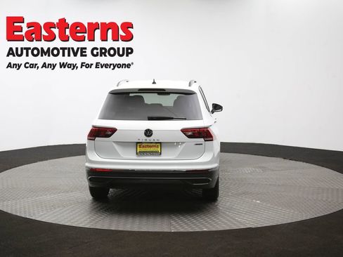 Used 2022 Volkswagen Tiguan S image 37