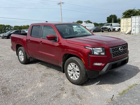 Used 2024 Nissan Frontier SV w/ SV Convenience Package RWD image 2