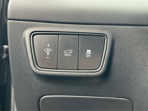 Certified 2023 Hyundai Tucson Limited AWD/4WD image 31