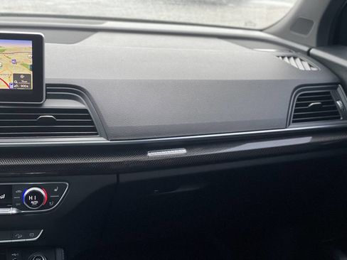 Used 2019 Audi SQ5 Prestige w/ Prestige Package image 35