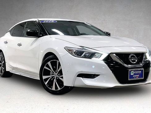 Used 2018 Nissan Maxima 3.5 S image 3