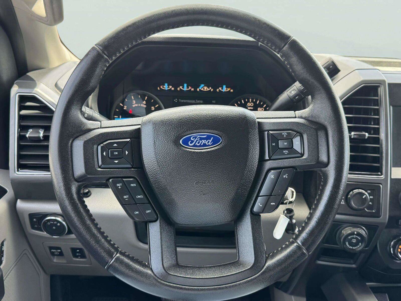 Used 2018 Ford F150 XLT w/ Equipment Group 302A Luxury AWD/4WD image 19