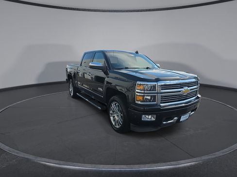 Used 2015 Chevrolet Silverado 1500 High Country w/ High Country Premium Package AWD/4WD image 15