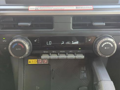 New 2025 Toyota 4Runner 4WD image 18