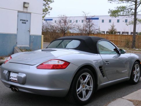 Used 2007 Porsche Boxster S image 5