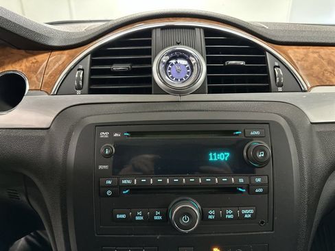 Used 2010 Buick Enclave CXL AWD/4WD image 35