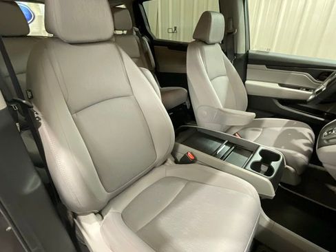 Used 2022 Honda Odyssey EX image 14