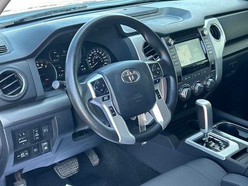 Used 2018 Toyota Tundra SR5 w/ TRD Off Road Package AWD/4WD image 27