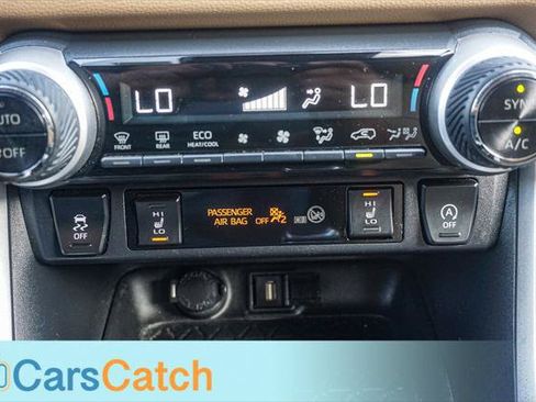 Used 2020 Toyota RAV4 XLE Premium AWD/4WD image 26