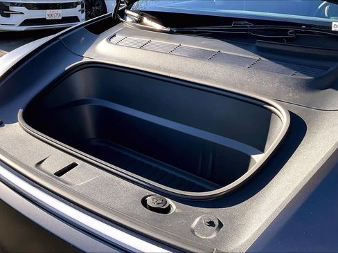 Used 2026 Tesla Model Y AWD image 33