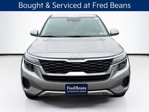 Certified 2023 Kia Seltos LX image 2