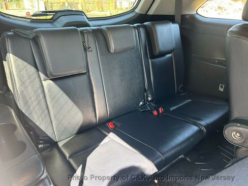 Used 2016 Toyota Highlander XLE AWD/4WD image 32