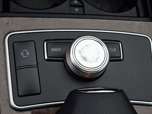 Used 2011 Mercedes-Benz E 350 4MATIC Sedan image 26