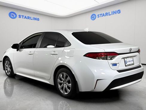 Used 2020 Toyota Corolla LE FWD image 6