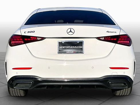 Used 2023 Mercedes-Benz C 300 4MATIC Sedan image 4