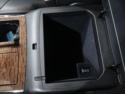 Used 2019 Nissan Armada Platinum w/ Captain's Chairs Package AWD/4WD image 31