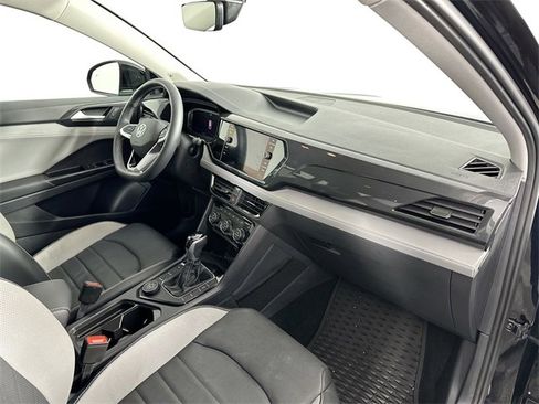 Used 2022 Volkswagen Taos SEL image 30