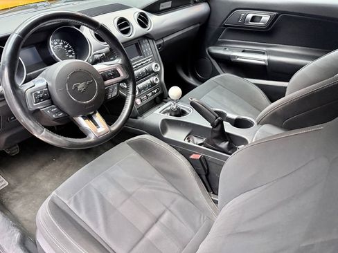 Used 2018 Ford Mustang GT image 9