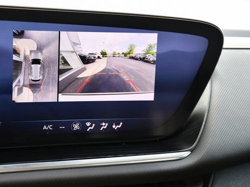 Used 2024 Buick Envision Preferred AWD/4WD image 4