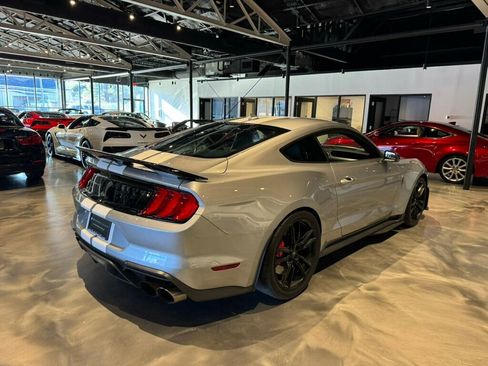 Used 2020 Ford Mustang Shelby GT500 w/ Technology Package image 5