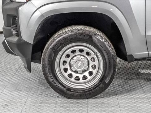 Used 2023 Chevrolet Colorado W/T image 31