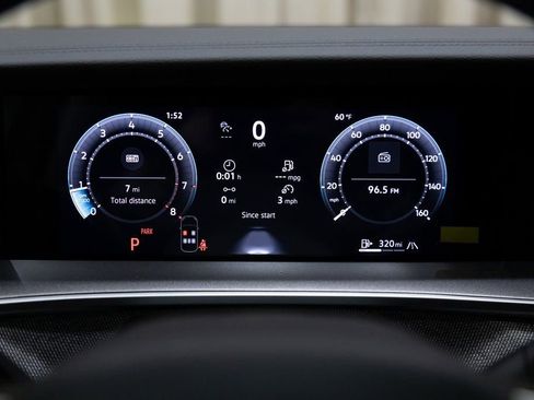 New 2026 Volkswagen Tiguan S image 16