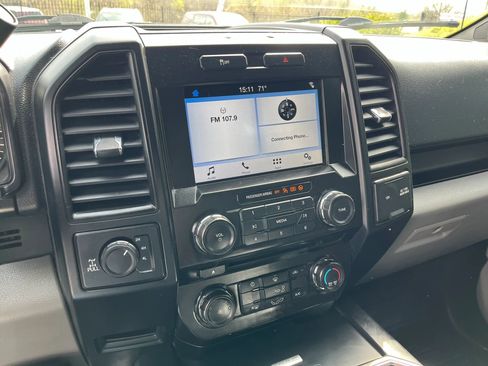 Used 2017 Ford F150 XL w/ Equipment Group 101A Mid image 11