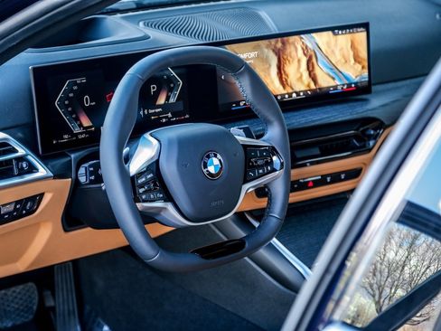 New 2026 BMW 330i xDrive Sedan image 9