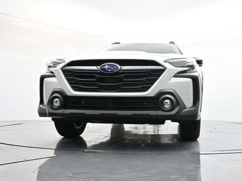 Used 2025 Subaru Outback Premium w/ Popular Package #1 AWD/4WD image 30