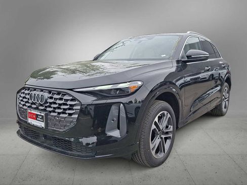 New 2026 Audi Q5 Premium AWD/4WD image 1