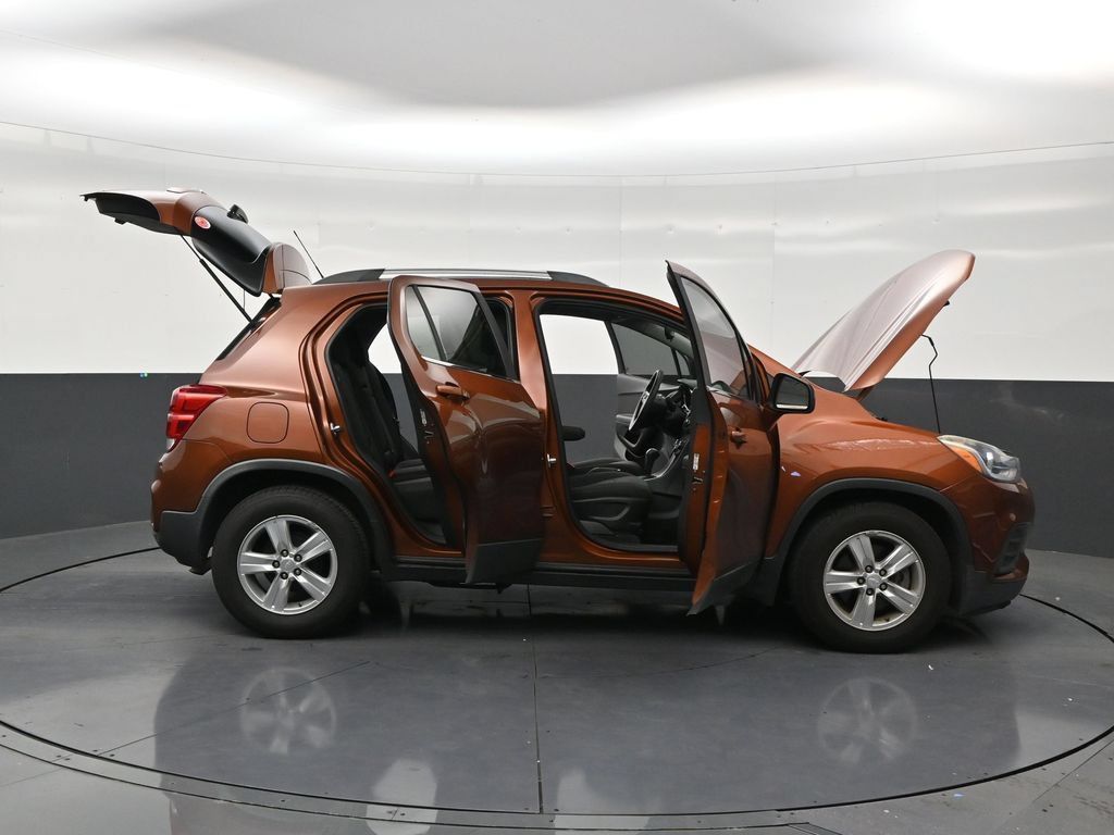 Used 2019 Chevrolet Trax LT FWD image 28