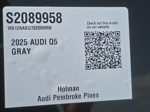 Certified 2025 Audi Q5 Premium Plus w/ Premium Plus AWD/4WD image 28