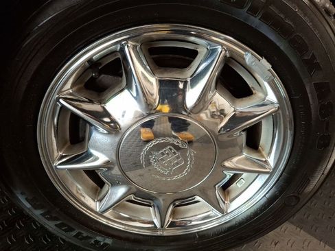 Used 1997 Cadillac Seville SLS w/ Leather/Lumbar Pkg FWD image 4