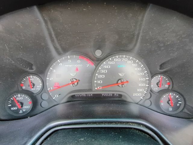 Used 2002 Chevrolet Corvette Convertible w/ Preferred Equipment Group2 RWD image 39