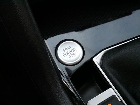 Certified 2023 Volkswagen Taos S AWD/4WD image 27