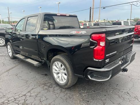 Used 2023 Chevrolet Silverado 1500 Custom AWD/4WD image 6