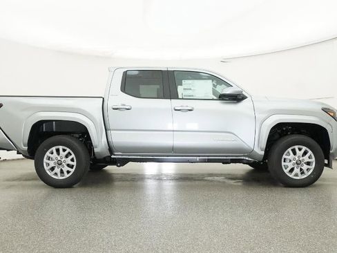 New 2026 Toyota Tacoma SR5 image 27