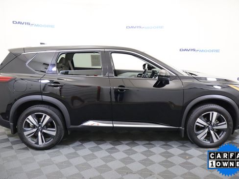 Used 2023 Nissan Rogue SL w/ SL Premium Package image 4