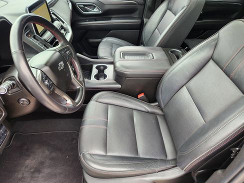 Used 2021 Chevrolet Tahoe RST w/ Luxury Package RWD image 11