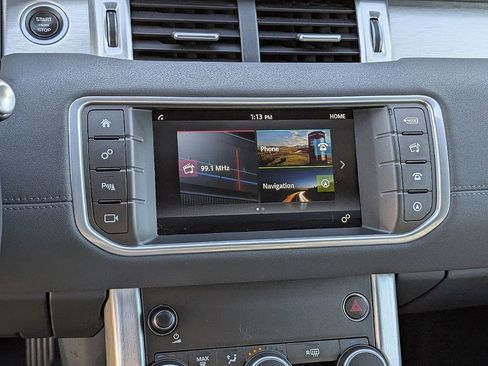 Used 2017 Land Rover Range Rover Evoque SE Premium image 30