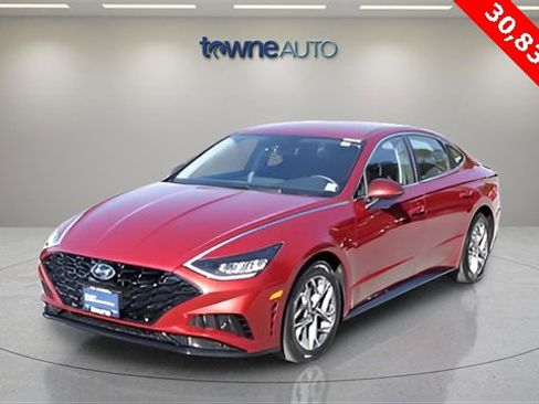 Used 2023 Hyundai Sonata SEL image 1