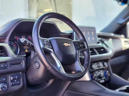 Used 2021 Chevrolet Tahoe LT w/ LT Signature Package AWD/4WD image 19