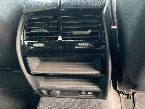 Used 2023 BMW M550i xDrive w/ Dynamic Handling Package image 53