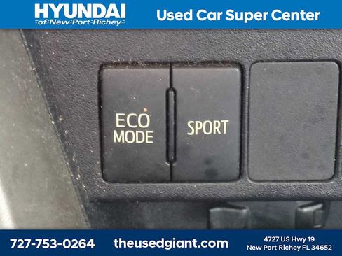 Used 2014 Toyota RAV4 XLE FWD image 23