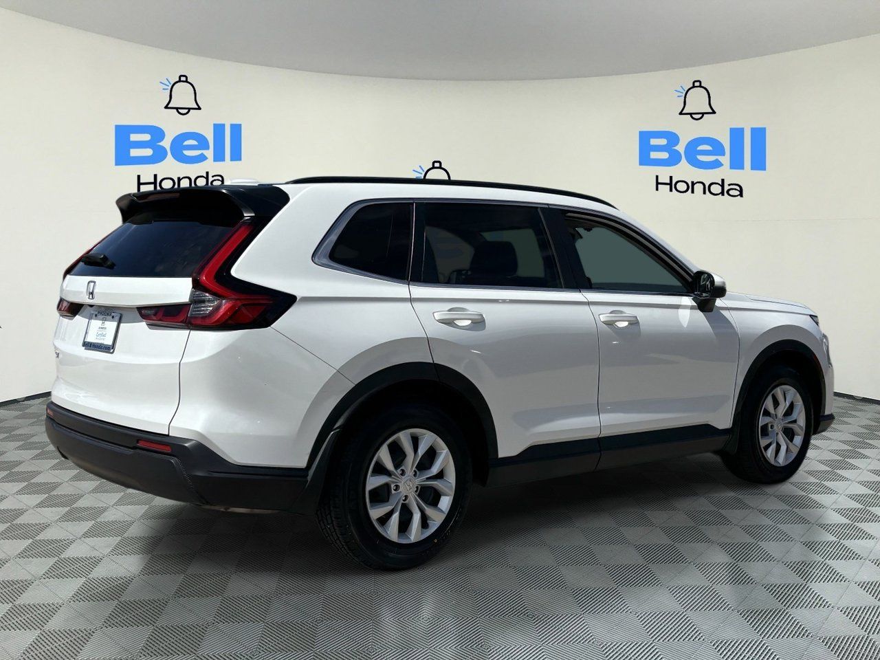 Used 2025 Honda CR-V LX image 4